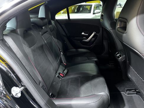 Used 2023 Mercedes-Benz CLA 250 image 18