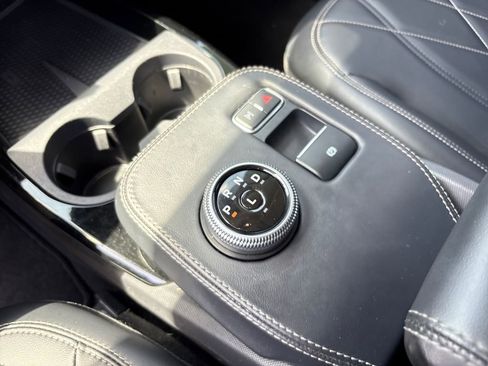 Certified 2023 Ford Mustang Mach-E Select RWD image 27