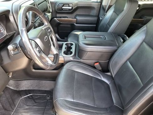 Used 2019 Chevrolet Silverado 1500 LT Trail Boss AWD/4WD image 12