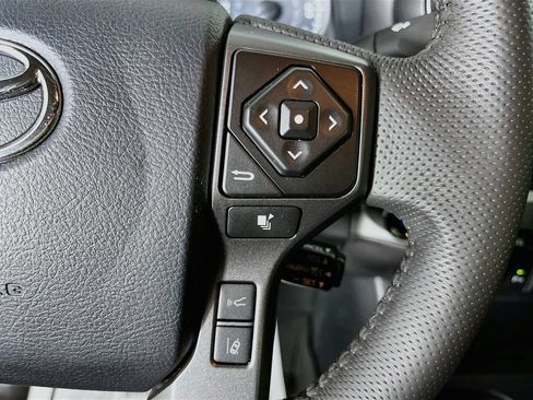 Used 2023 Toyota Tacoma TRD Pro AWD/4WD image 17