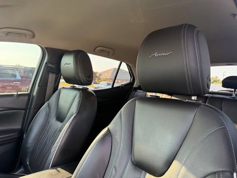 Used 2024 Buick Encore GX Avenir AWD/4WD image 29