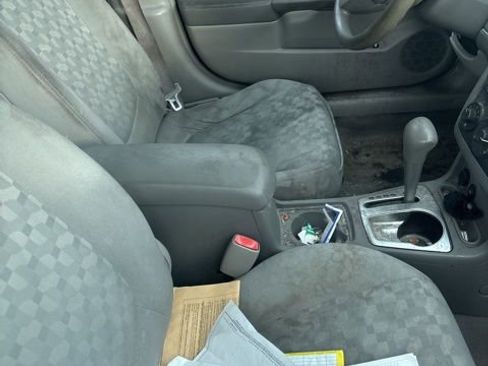 Used 2004 Chevrolet Malibu LS image 10