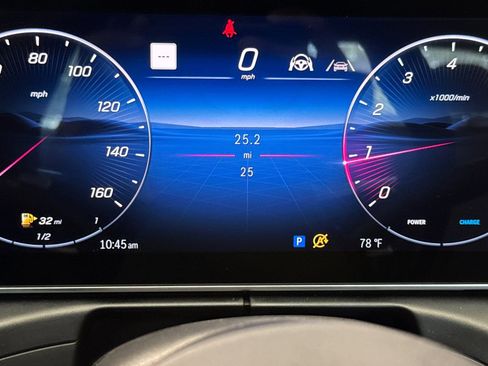 New 2025 Mercedes-Benz C 300 4MATIC Sedan image 31