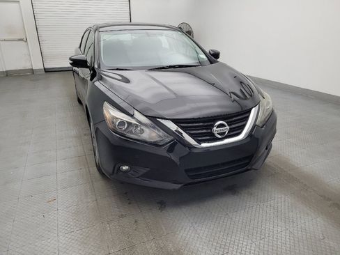 Used 2018 Nissan Altima 3.5 SL image 14