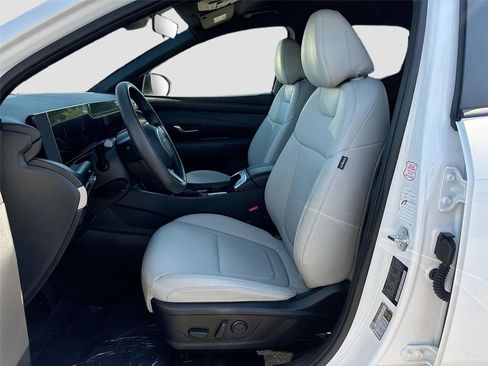 Used 2025 Hyundai Santa Cruz SEL FWD image 20