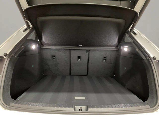Used 2024 Audi Q4 e-tron Premium Plus w/ Premium Plus AWD/4WD image 85