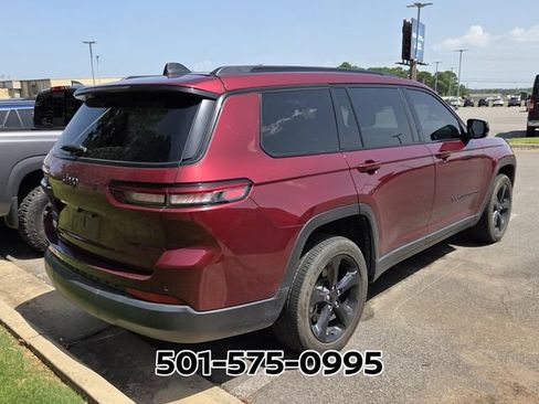 Used 2023 Jeep Grand Cherokee L Laredo AWD/4WD image 4