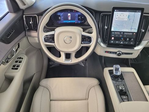 New 2026 Volvo XC90 B6 Ultra w/ Lounge Package AWD/4WD image 12