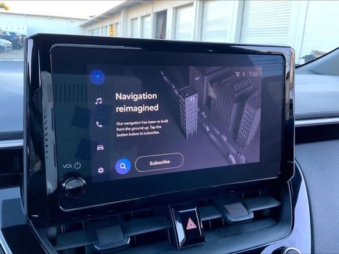 Used 2024 Toyota Corolla SE image 31