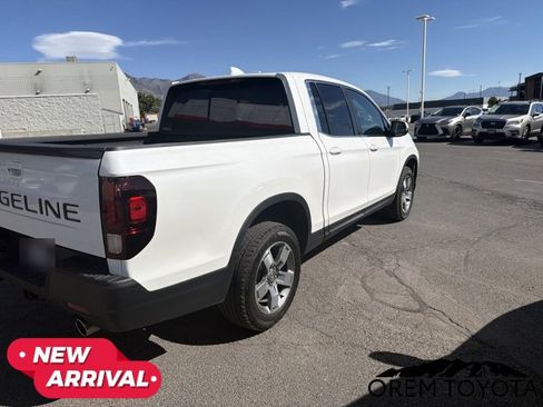 Used 2025 Honda Ridgeline RTL image 17