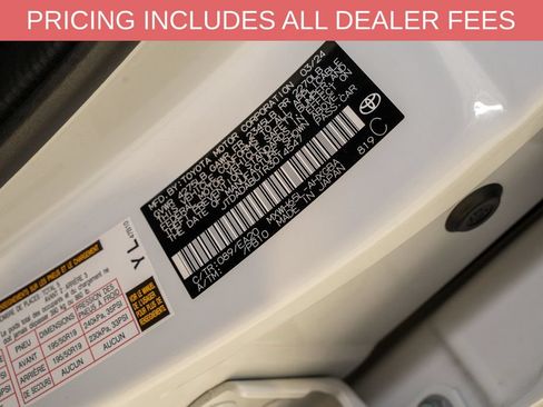 Used 2024 Toyota Prius XLE AWD/4WD image 19