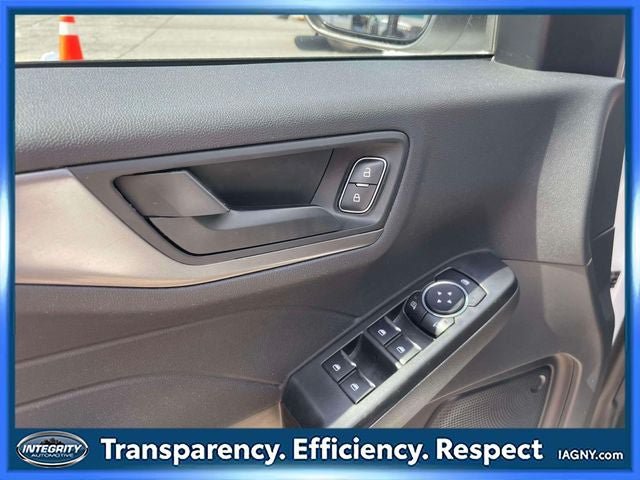 Used 2023 Ford Escape Active AWD/4WD image 17