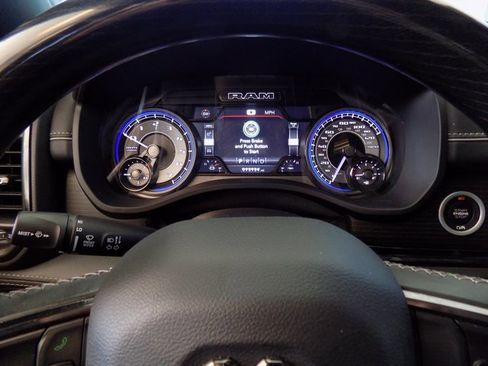 Certified 2022 RAM 1500 Limited w/ Night Edition image 15