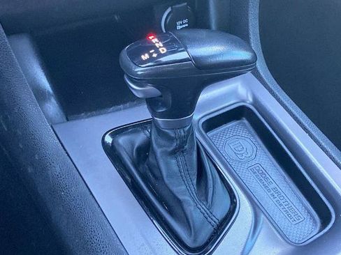 Used 2022 Dodge Charger R/T w/ Blacktop Package image 11