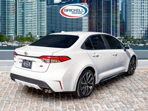 Used 2022 Toyota Corolla SE image 5