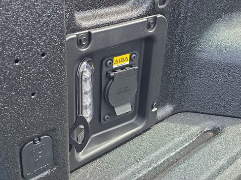 New 2026 Ford Maverick Lariat w/ 4K Tow Package image 8