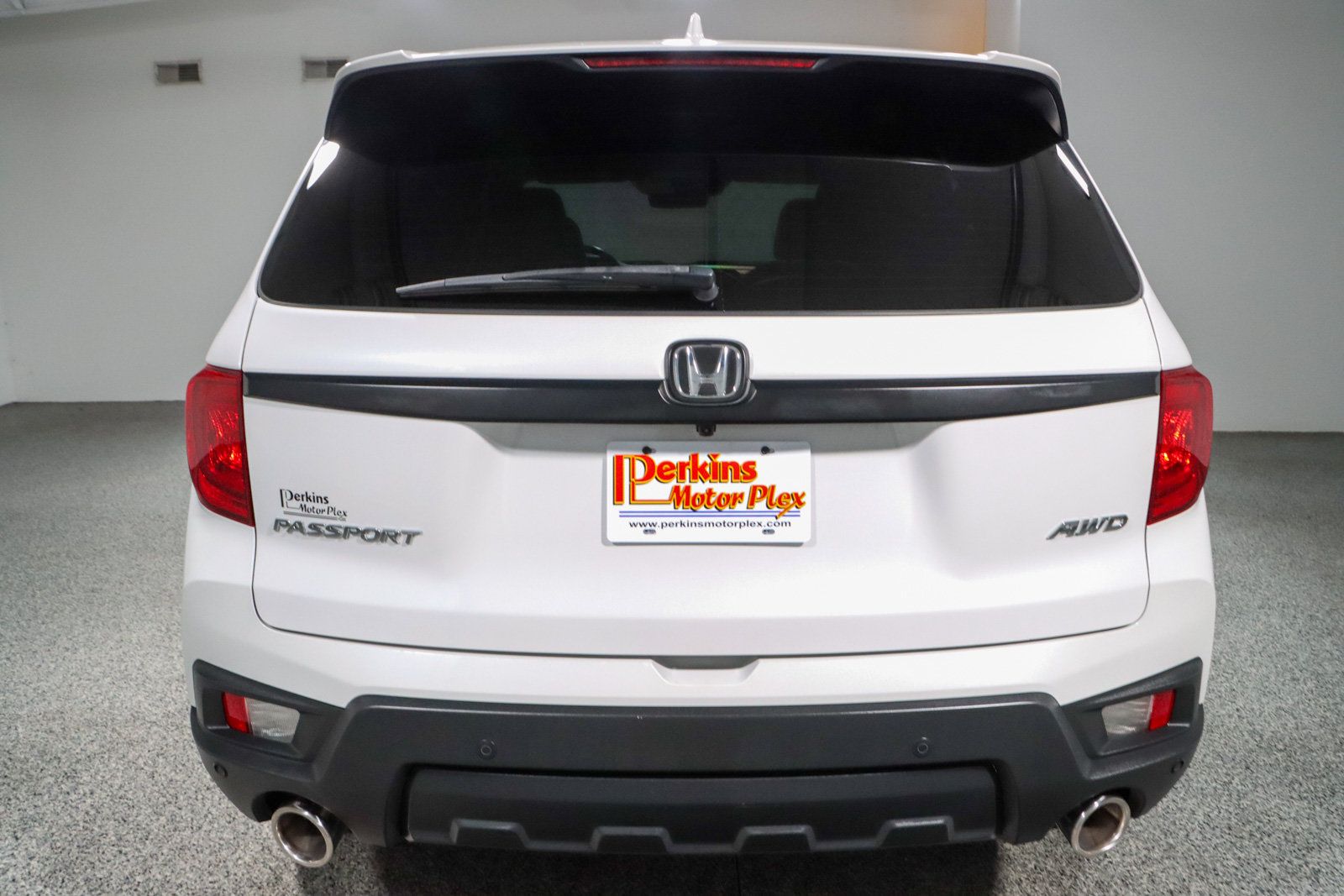 Used 2023 Honda Passport EX-L image 8