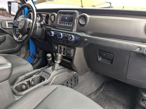 Used 2020 Jeep Gladiator Sport w/ Quick Order Package 24S AWD/4WD image 20