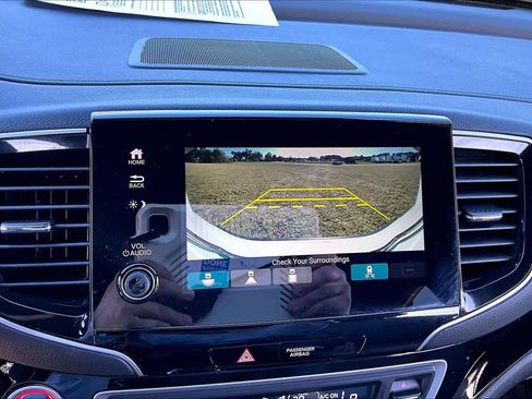 Used 2023 Honda Passport Elite image 26