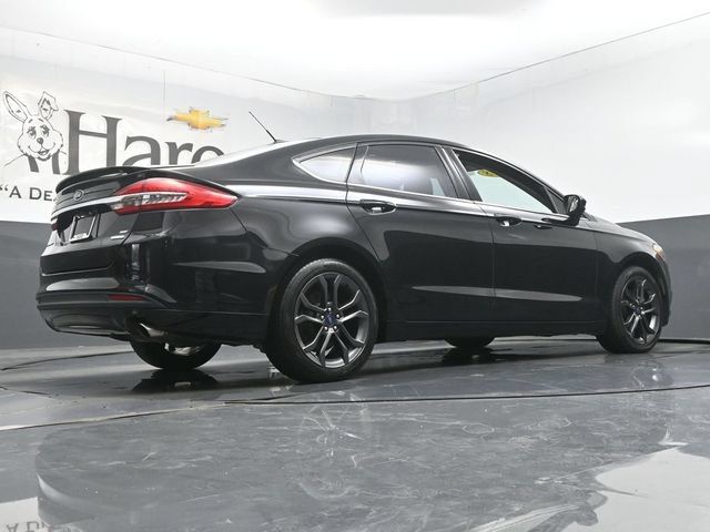 Used 2018 Ford Fusion SE w/ Equipment Group 201A FWD image 36
