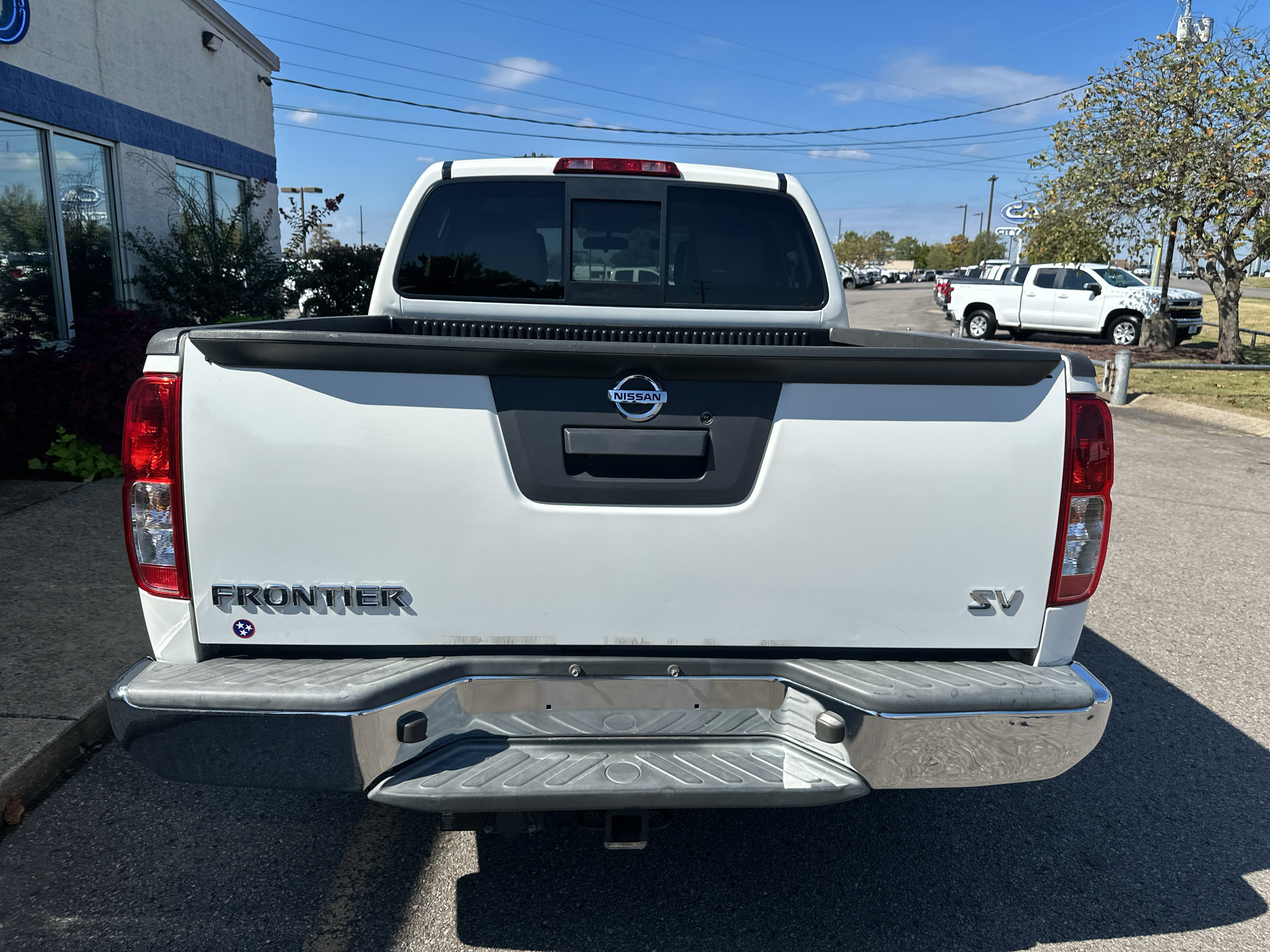 Used 2019 Nissan Frontier SV RWD image 4