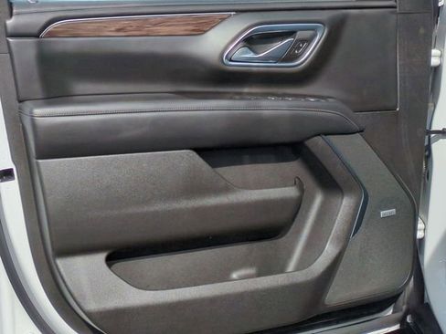 Used 2021 Chevrolet Tahoe Z71 image 23