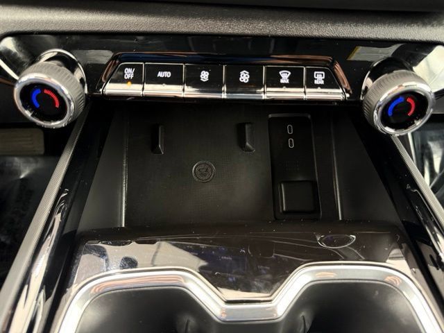 Used 2026 Chevrolet Silverado EV LT AWD/4WD image 41