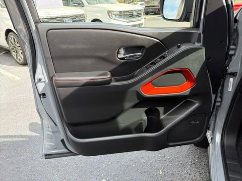 Used 2025 Nissan Frontier PRO-4X w/ Pro Premium Package image 13