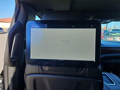 Used 2023 GMC Yukon Denali Ultimate image 16