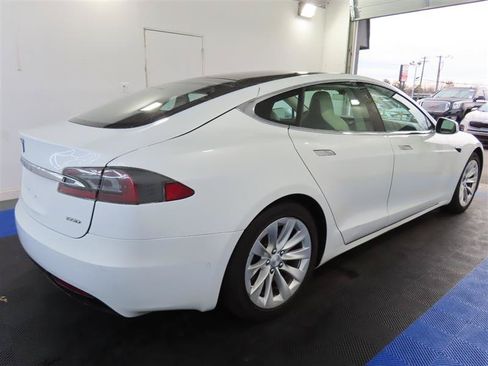 Used 2018 Tesla Model S 100D AWD/4WD image 15