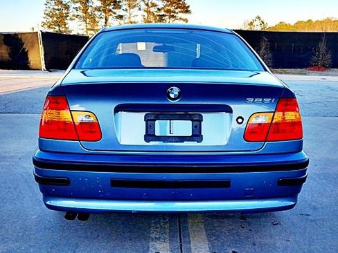 Used 2002 BMW 325i Sedan image 6