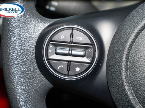 Used 2024 Kia Soul LX FWD image 30