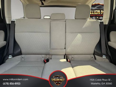 Used 2015 Subaru Forester 2.5i Premium w/ All-Weather Package AWD/4WD image 22