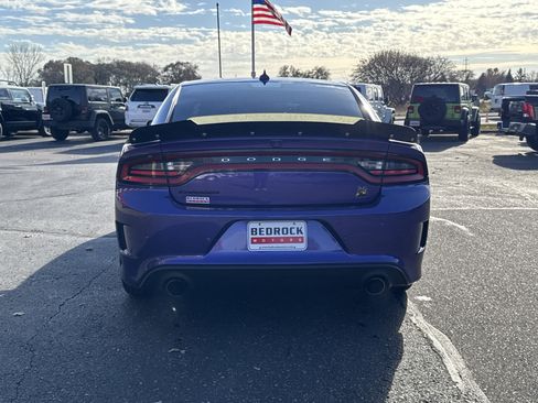 Used 2019 Dodge Charger Scat Pack image 6