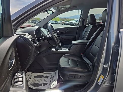 Used 2024 Chevrolet Equinox Premier image 16