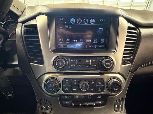 Used 2020 Chevrolet Tahoe LT w/ Max Trailering Package AWD/4WD image 18