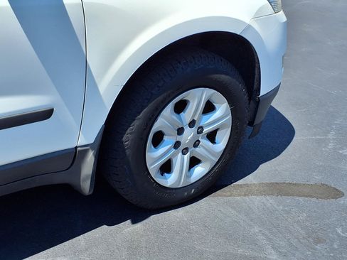 Used 2012 Chevrolet Traverse LS FWD image 25