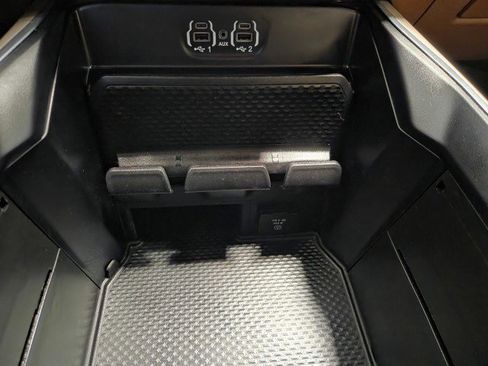 Used 2022 RAM 3500 Laramie image 47