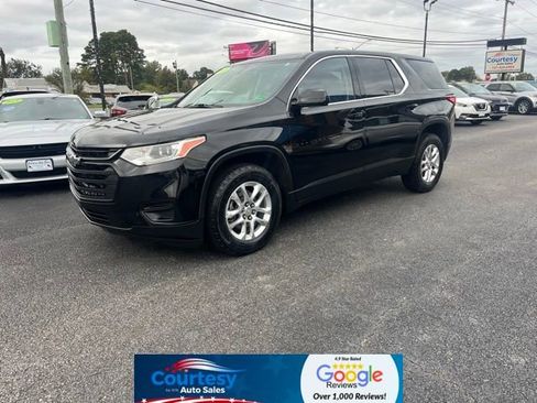 Used 2019 Chevrolet Traverse LS w/ LPO, Blackout Package image 3