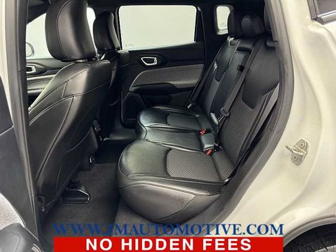 Used 2023 Jeep Compass Latitude w/ Convenience Group AWD/4WD image 14