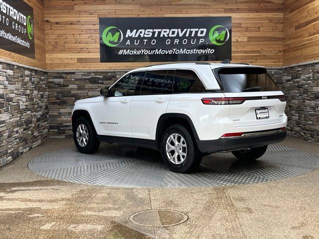 Used 2022 Jeep Grand Cherokee Limited AWD/4WD image 8