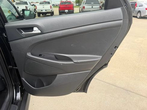Used 2019 Hyundai Tucson Value AWD/4WD image 64
