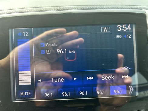 Used 2017 Honda Pilot EX image 13