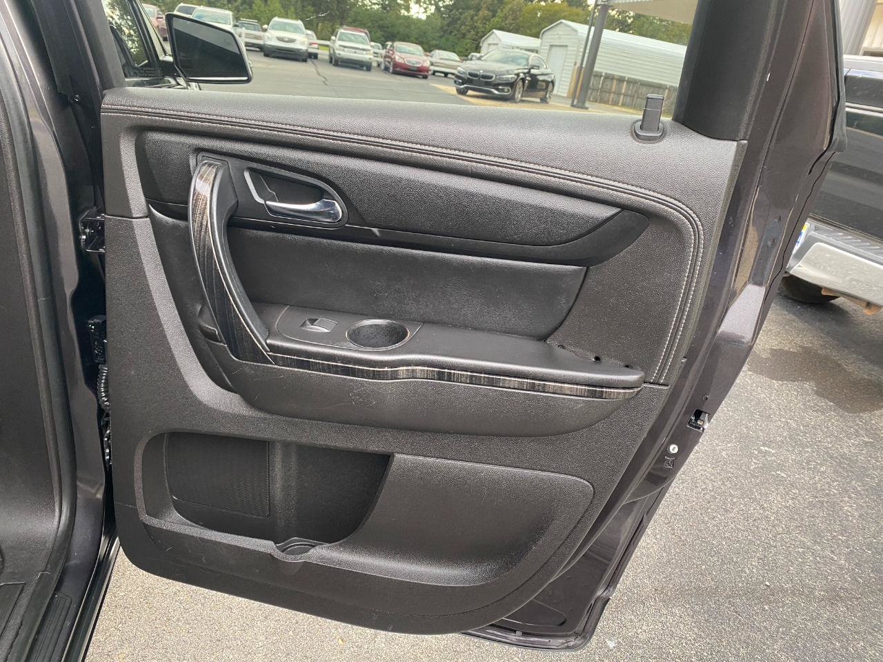 Used 2014 GMC Acadia SLT AWD/4WD image 17