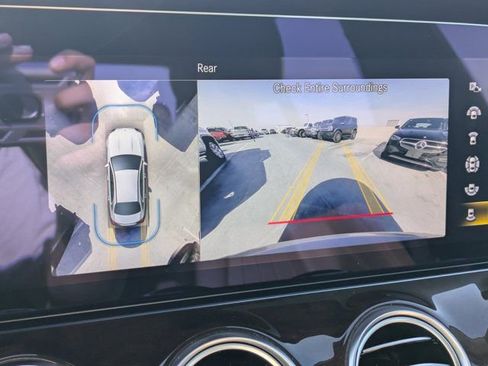 Used 2022 Mercedes-Benz E 450 4MATIC Sedan image 18