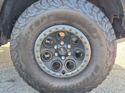 Used 2025 Ford F150 Raptor AWD/4WD image 12