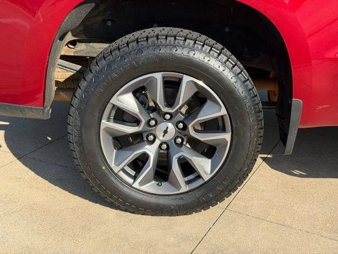 Used 2021 Chevrolet Silverado 1500 RST AWD/4WD image 8