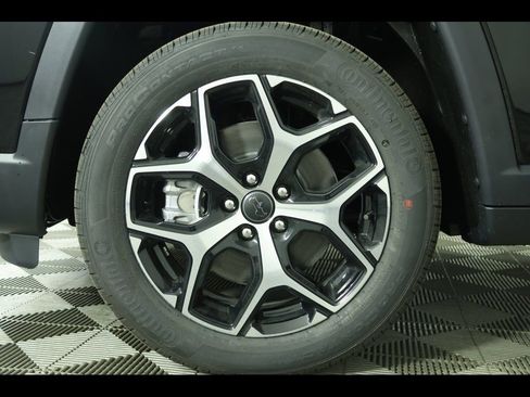 New 2026 Jeep Compass Limited image 11