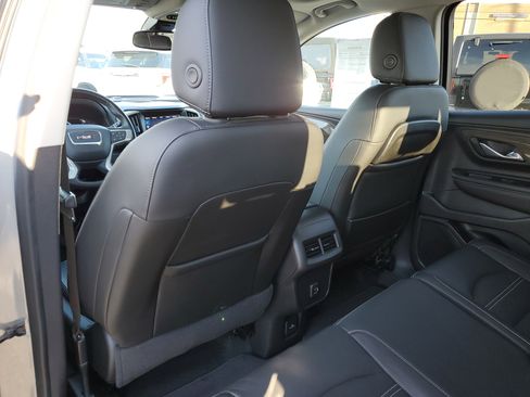 Used 2023 GMC Terrain Denali image 15