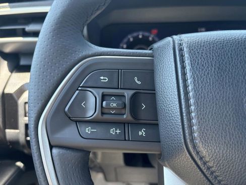 New 2026 Toyota 4Runner Limited AWD/4WD image 12